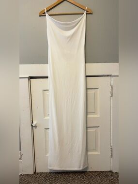 Open-Back with Lace Maxi Dress